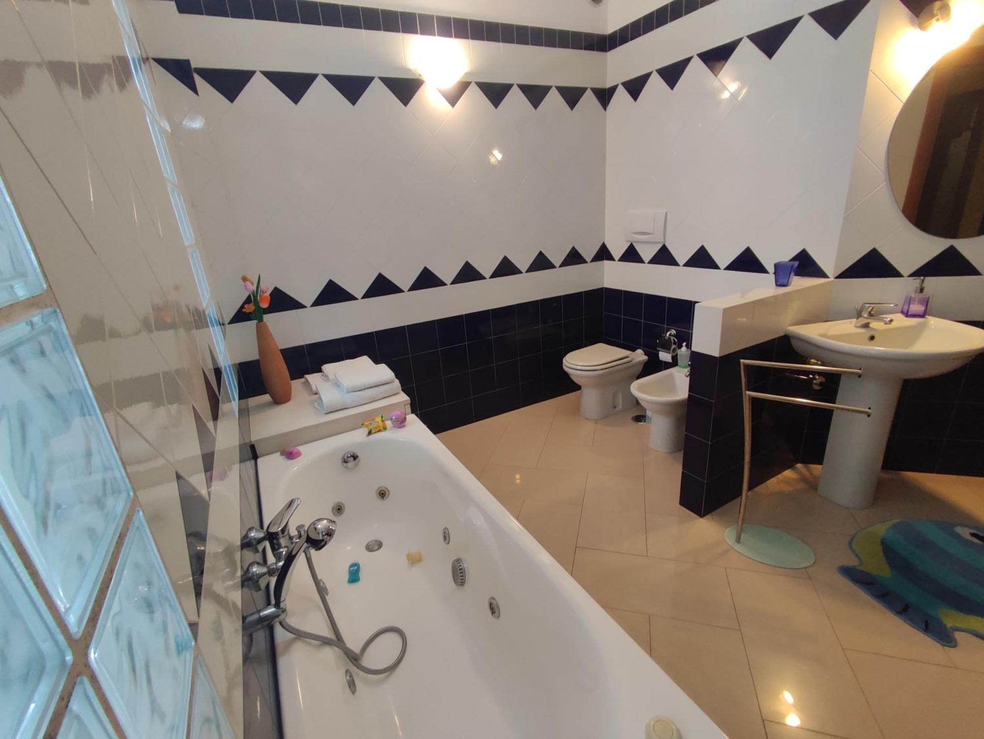 לינה וארוחת בוקר סורבו Residenza Del Sole מראה חיצוני תמונה
